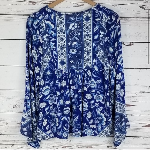 Spell Lolita Blouse in Bluebelle - Picture 6 of 8